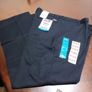 Dickies work pants relaxing fit new.